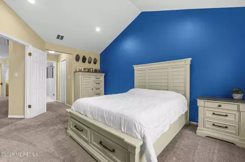 Bedroom - 107 Warbler Dr, Wayne, NJ 07470 photo 6 of 8