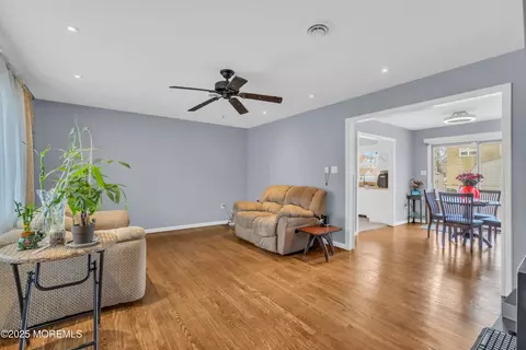 1275 Spruce St, Forked River, NJ 08731 photo 2