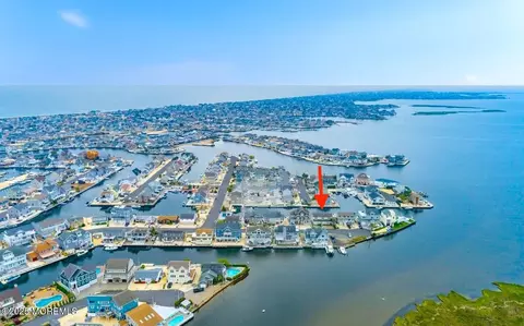 View/Area - 331 Ormond Dr, Lavallette, NJ 08735 photo 6 of 11