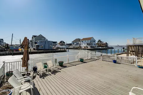 Exterior - 331 Ormond Dr, Lavallette, NJ 08735 photo 1 of 5