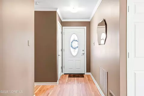 40 Watkins Rd, Brick, NJ 08724