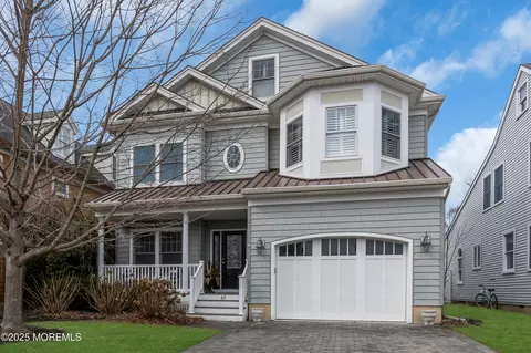 47 Clark St, Manasquan, NJ 08736