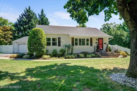 90 Campbell St, Red Bank, NJ 07701