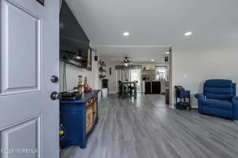 52 Douglas Dr, Jackson, NJ 08527 photo 3
