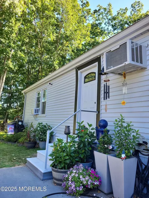 52 Douglas Dr, Jackson, NJ 08527 photo 37