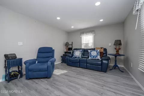 52 Douglas Dr, Jackson, NJ 08527 photo 7