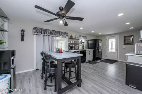 52 Douglas Dr, Jackson, NJ 08527 photo 9