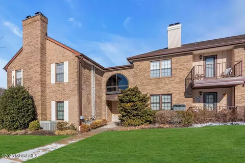 508 Wellington Pl, Aberdeen, NJ 07747