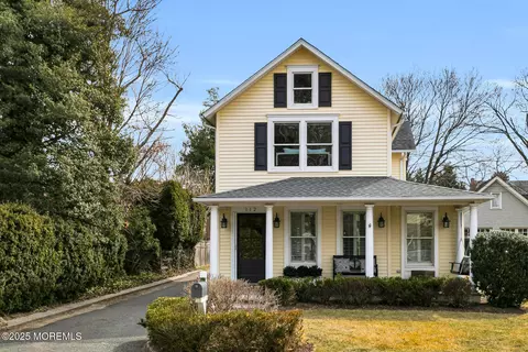 112 Willow St, Fair Haven, NJ 07704