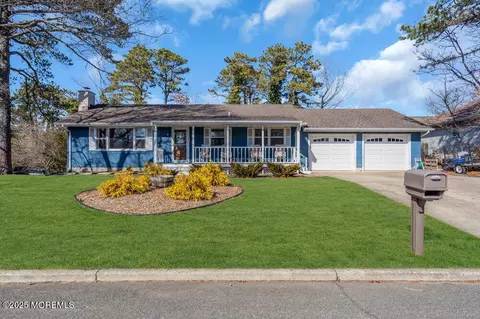 2114 Parkside Dr, Forked River, NJ 08731 photo 2