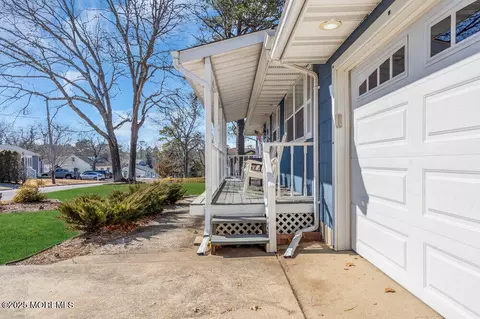 2114 Parkside Dr, Forked River, NJ 08731 photo 6