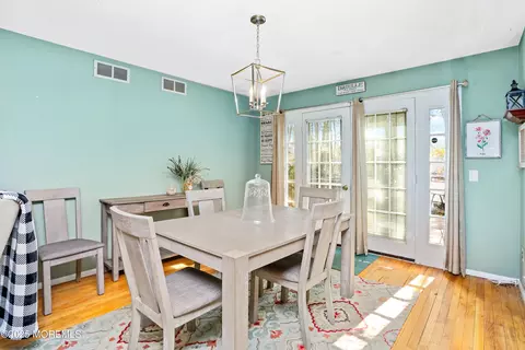 Dining - 6 Hickory Ct #C, Brielle, NJ 08730 photo 1 of 2