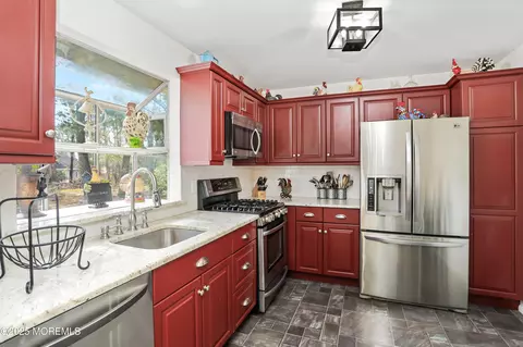 Kitchen - 6 Hickory Ct #C, Brielle, NJ 08730 photo 1 of 3