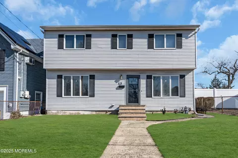 13 Therese Ave, Keyport, NJ 07735