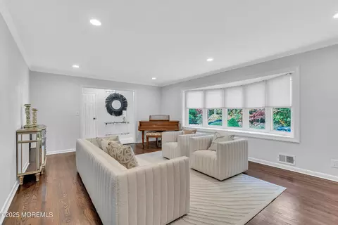 67 Beverly Rd, Springfield, NJ 07081 photo 9