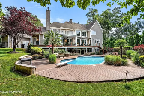 Exterior - 618 Turkey Point Rd, Brick, NJ 08724 photo 18 of 24
