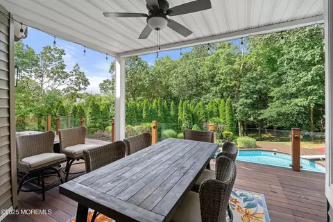 Exterior - 618 Turkey Point Rd, Brick, NJ 08724 photo 9 of 24