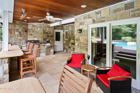 Exterior - 618 Turkey Point Rd, Brick, NJ 08724 photo 17 of 24