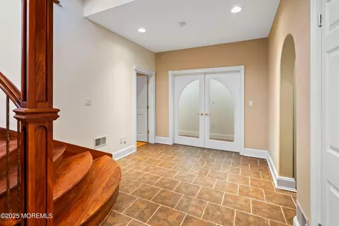 Entry Way - 618 Turkey Point Rd, Brick, NJ 08724 photo 10 of 10