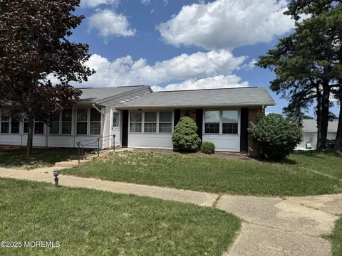 Other - 7 Cambridge Cir # B, Manchester, NJ 08759 photo 6 of 6