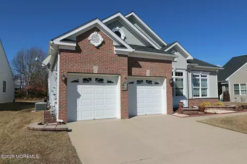 2 Manasquan Rd, Waretown, NJ 08758