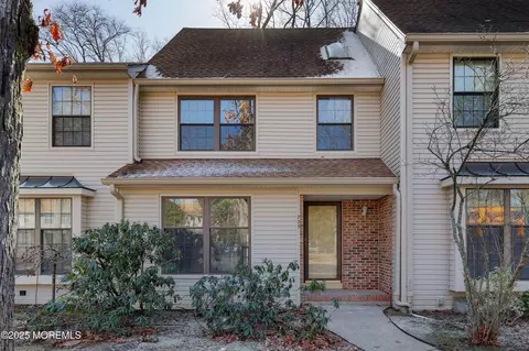 705 Bent Trl, Toms River, NJ 08753