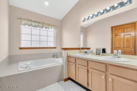 55 S Baker Dr, Jackson, NJ 08527 photo 13