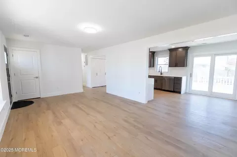 35 Bobwhite Ct, Forked River, NJ 08731 photo 9