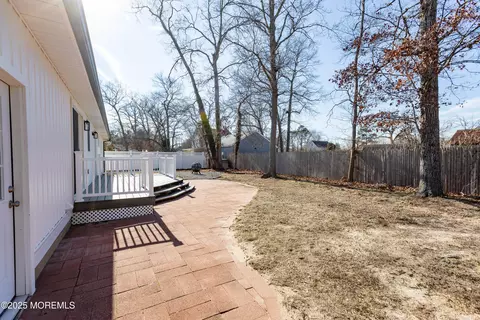 35 Bobwhite Ct, Forked River, NJ 08731 photo 4
