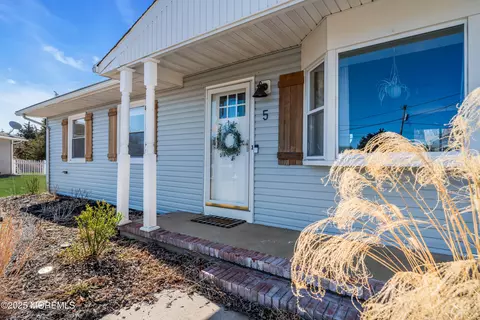 5 Heron Ct, Forked River, NJ 08731 photo 11