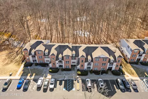 1177 Morning Glory Dr, Monroe, NJ 08831
