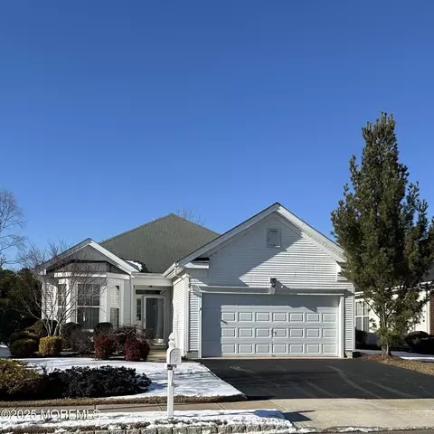18 Waltham Way, Jackson, NJ 08527