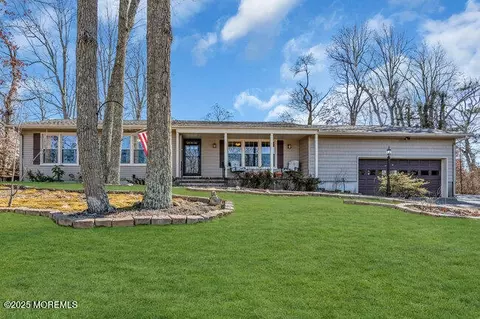 548 Albermarle Rd, Brick, NJ 08724