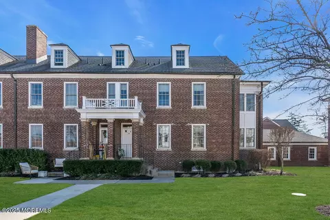 16 Carty Ave, Oceanport, NJ 07757