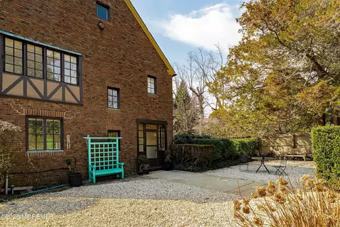 Exterior - 14 Fair Haven Rd, Rumson, NJ 07760 photo 12 of 14