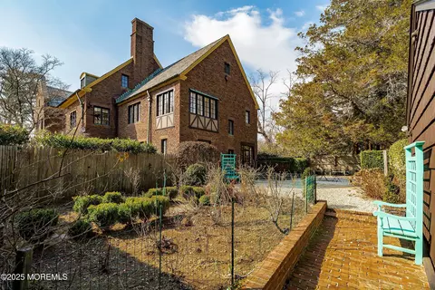 Exterior - 14 Fair Haven Rd, Rumson, NJ 07760 photo 11 of 14
