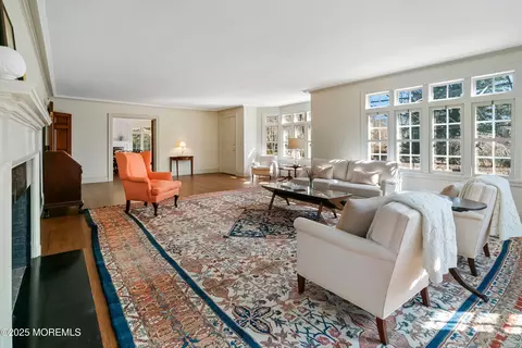 Living - 14 Fair Haven Rd, Rumson, NJ 07760 photo 2 of 4