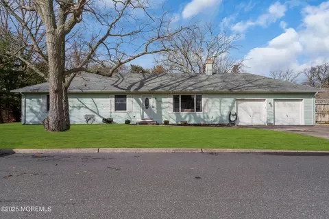 146 Bay Ter, Toms River, NJ 08753