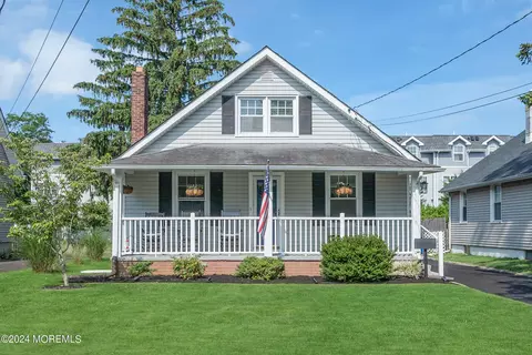 11 Elmwood Ave, West Long Branch, NJ 07764