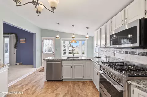 842 Sunrise Blvd, Forked River, NJ 08731 photo 10