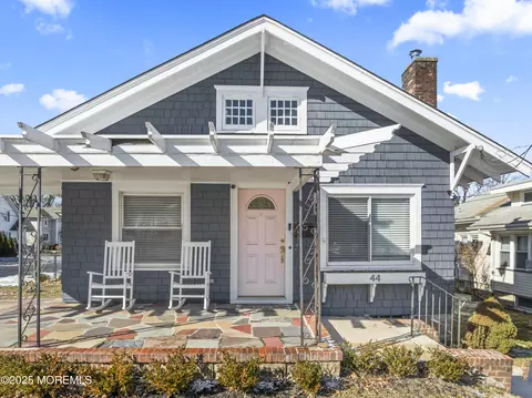 44 Oakwood Ave, West Long Branch, NJ 07764