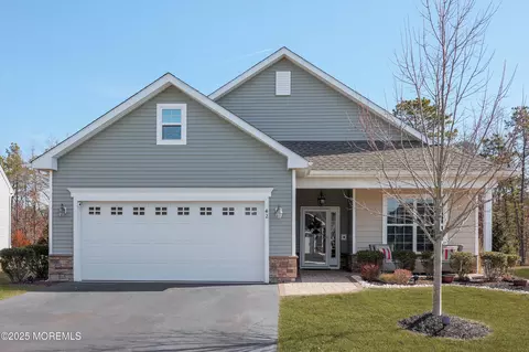 42 Butler Dr, Barnegat, NJ 08005