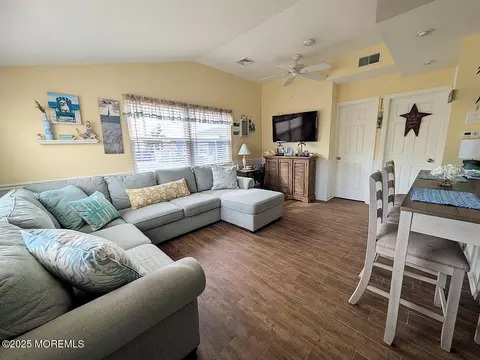 24 E Amberjack Way, Lavallette, NJ 08735 photo 3