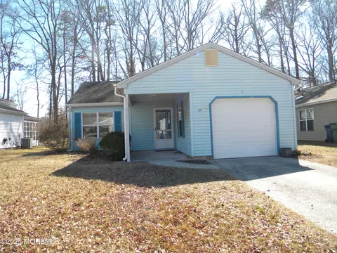239 Valley Forge Dr, Little Egg Harbor, NJ 08087