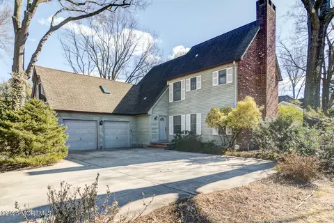 22 Cedar Dr, Bay Head, NJ 08742