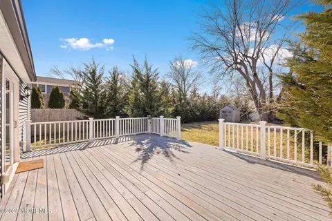 Exterior - 34 Forrest Ave, Rumson, NJ 07760 photo 5 of 9