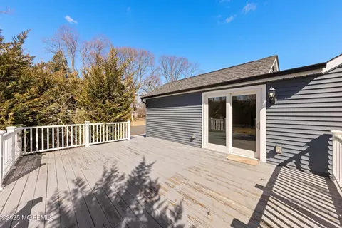 Exterior - 34 Forrest Ave, Rumson, NJ 07760 photo 4 of 9