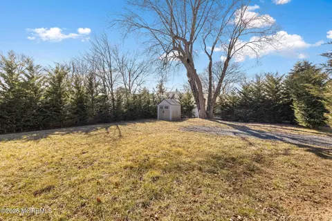 Exterior - 34 Forrest Ave, Rumson, NJ 07760 photo 9 of 9