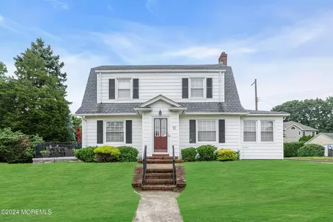 11 Walnut Pl, West Long Branch, NJ 07764