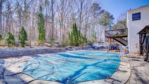 Exterior - 8 Feathertree Ct, Howell, NJ 07731 photo 2 of 4